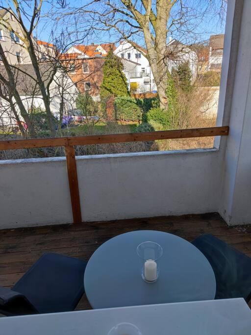Grosse Wohnung Mit Balkon Zentral In Osnabruck Bagian luar foto